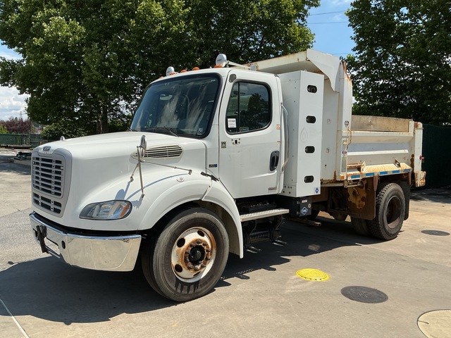 2014 Freightliner M2 112 4x2 S/A Dump Truck (Inoperable) 2014 Freightliner M2 112 4x2 S/A Dump Truck (Inoperable)