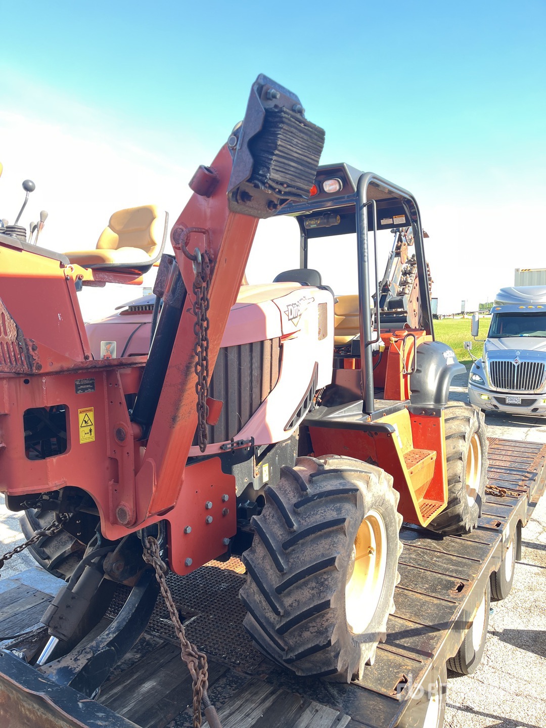 Photo of a 2020 Ditch Witch RT100
