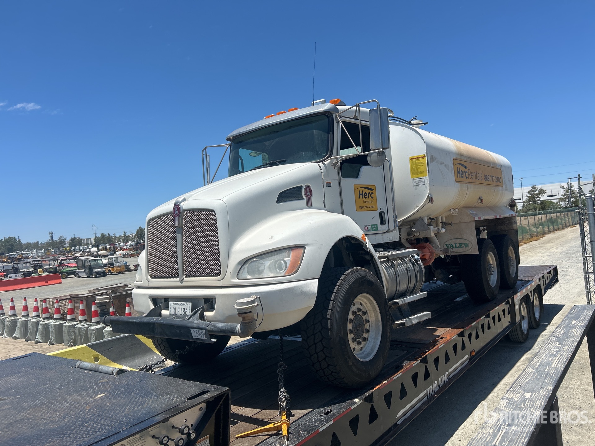 2020 Kenworth T370