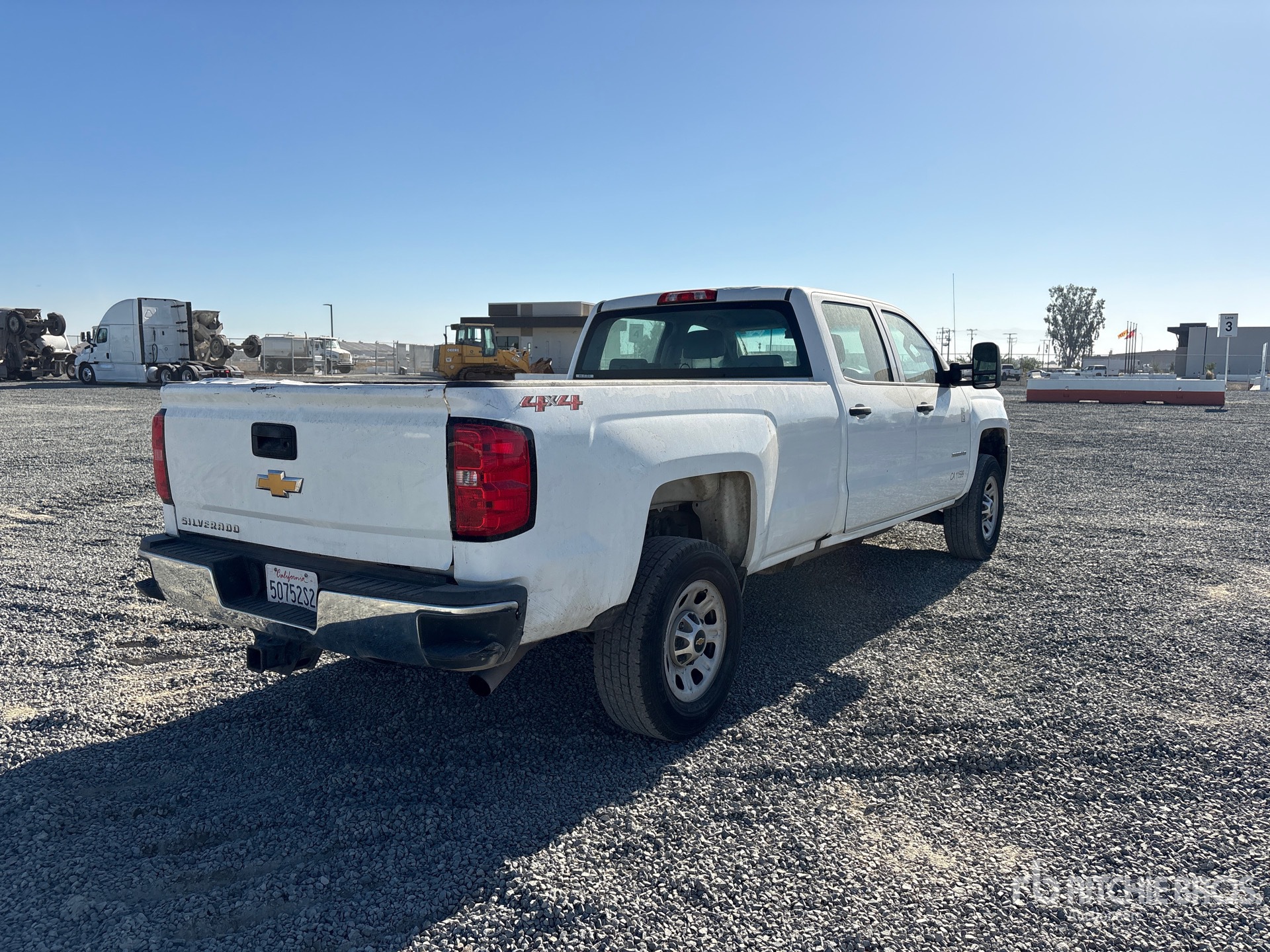 General Appearance with Picture, Right Rear Corner