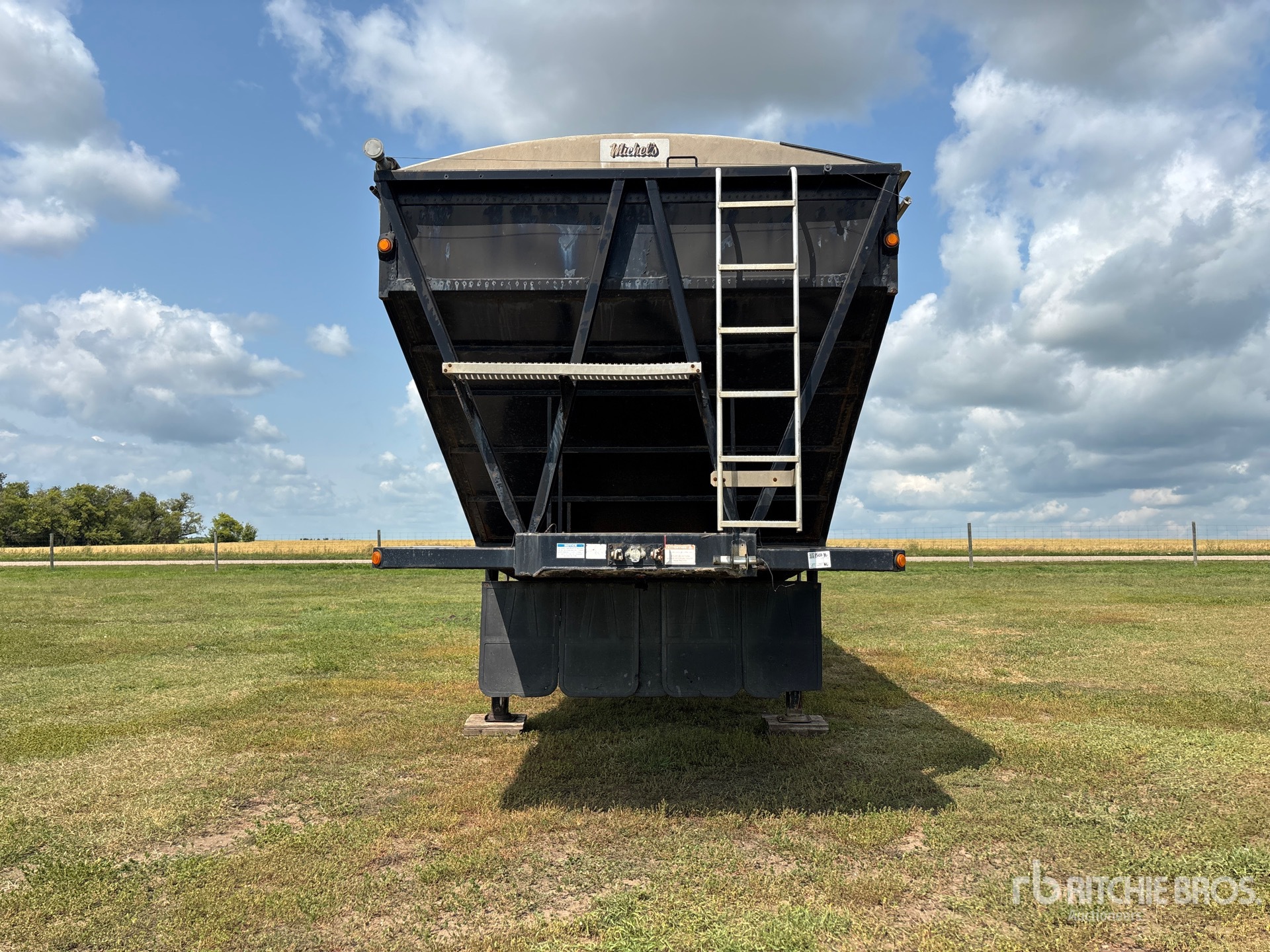 2006 Doepker Super B-Train