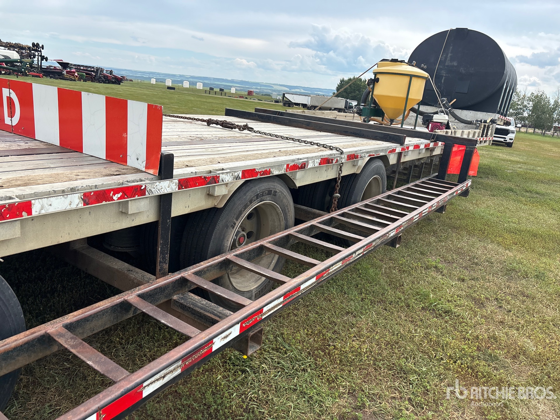 2000 Wilson 51 ft Tri/A