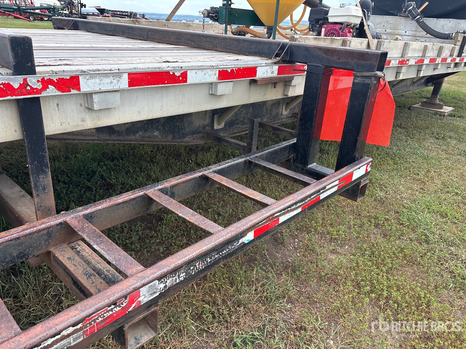 2000 Wilson 51 ft Tri/A