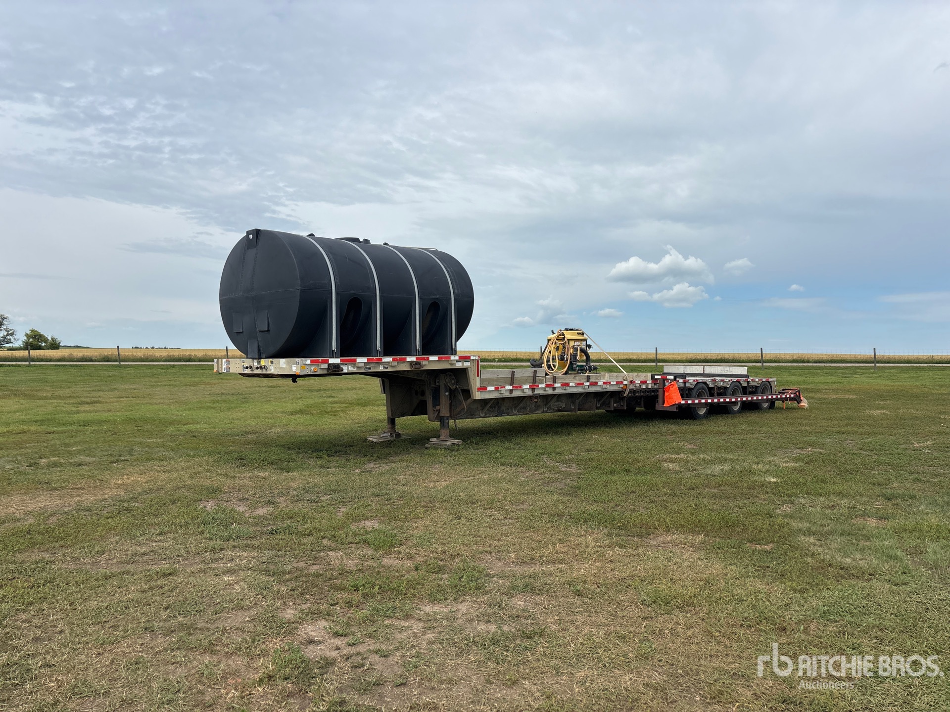 2000 Wilson 51 ft Tri/A