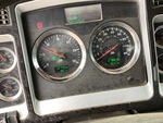 4 Transmision with Engine Hours