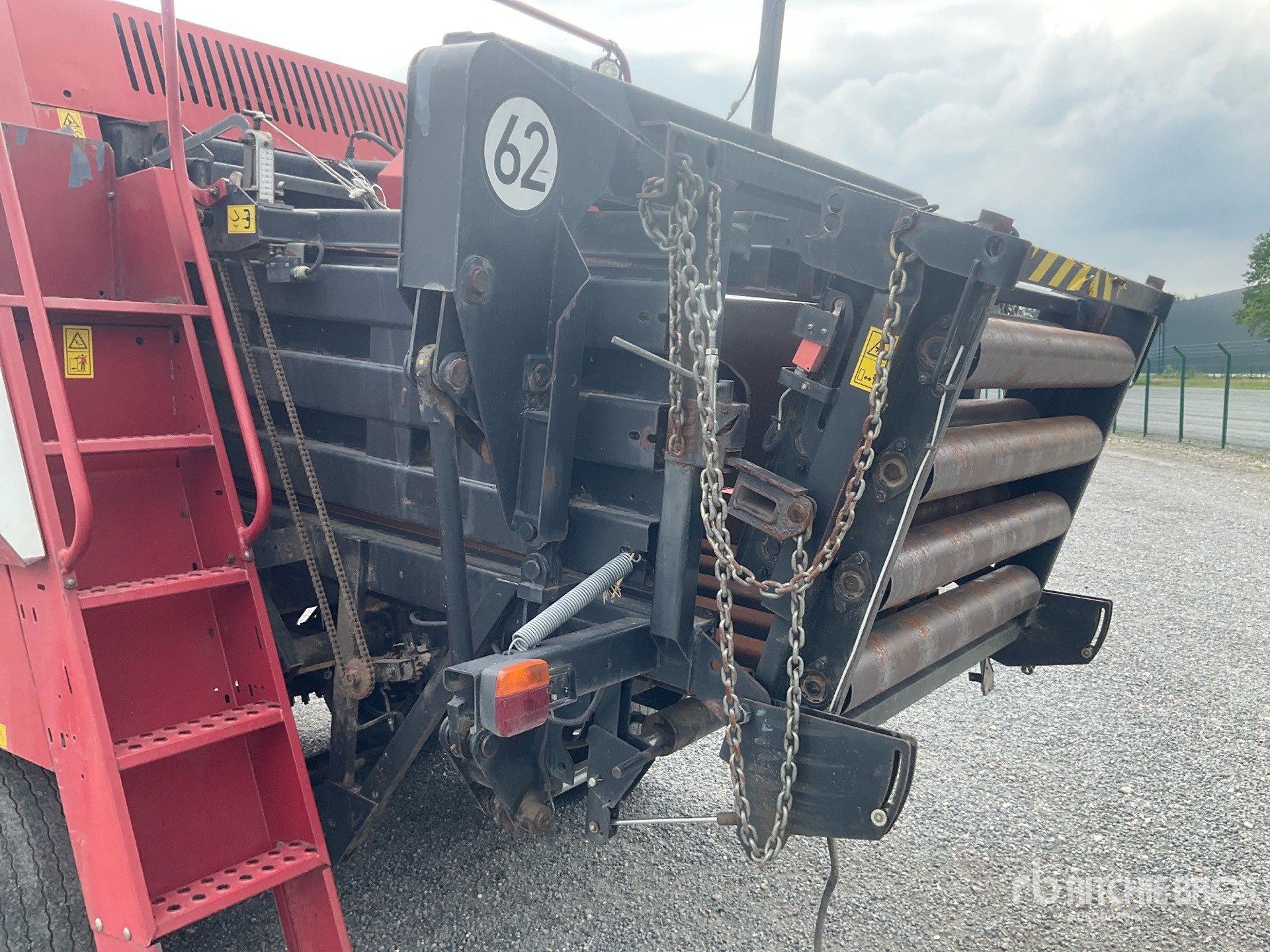 Photo of a 1998 Case Ih LAVERDA 550