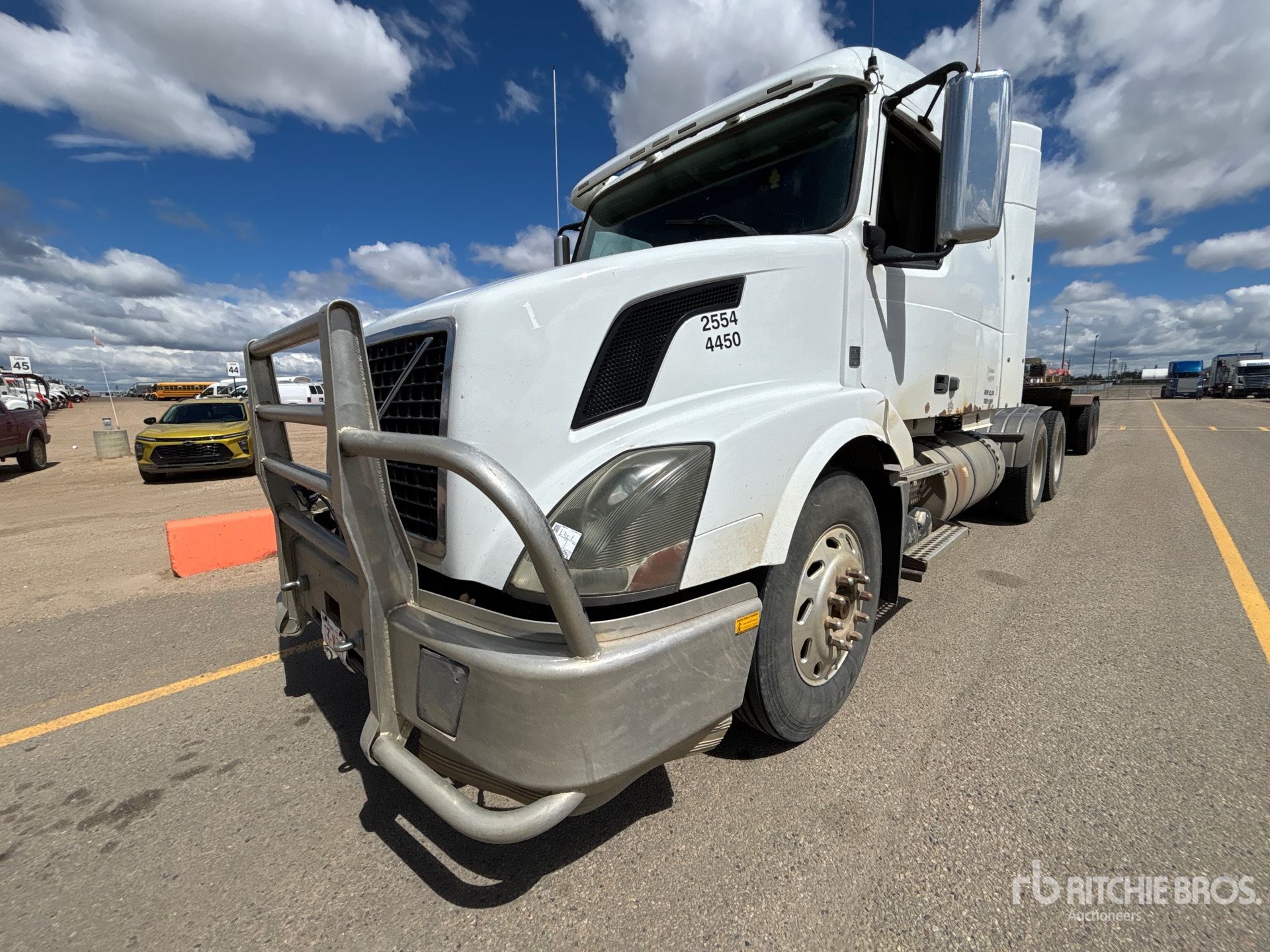 Photo of a 2009 Volvo VNL