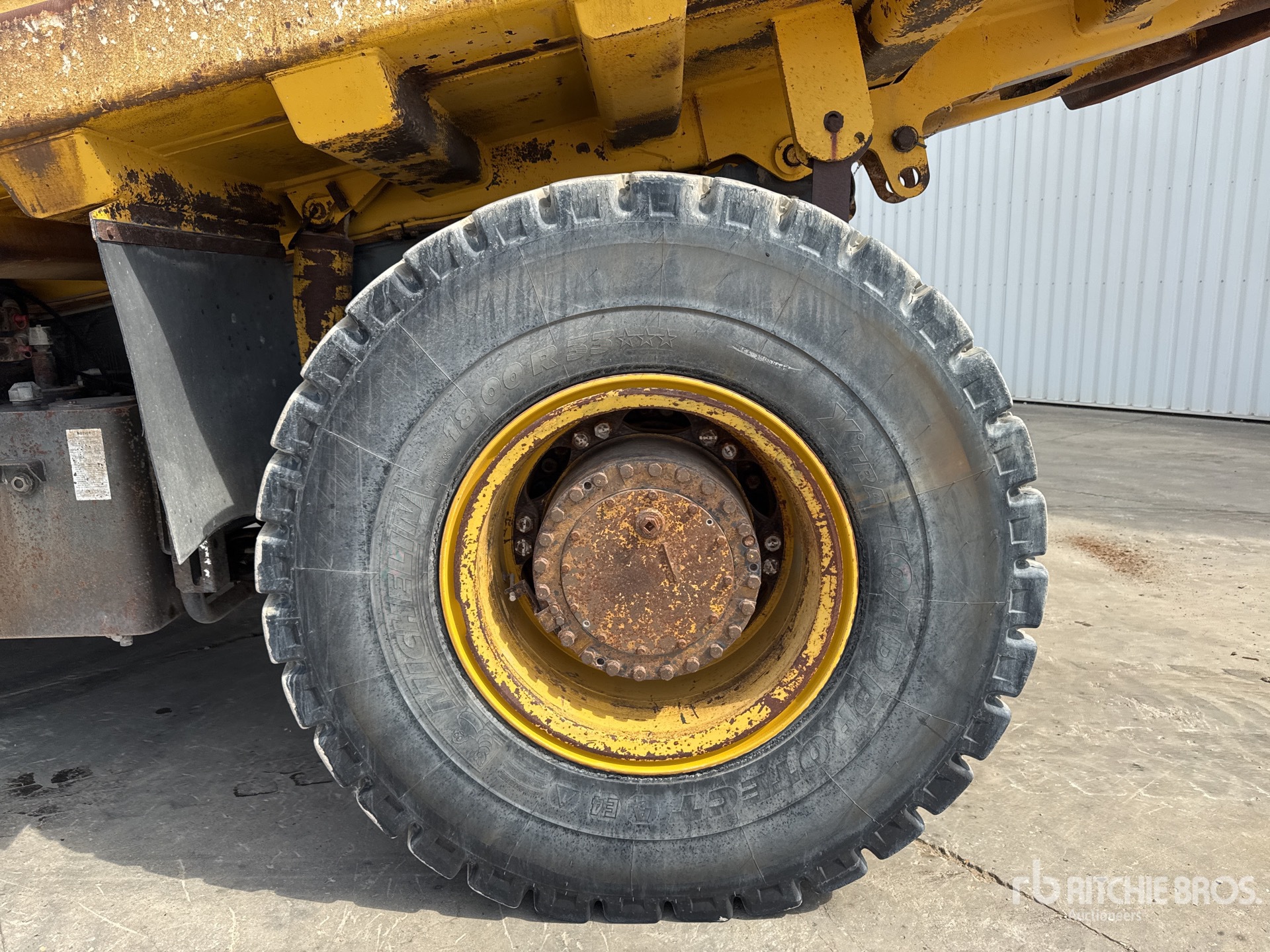 2007 Komatsu HD405-7