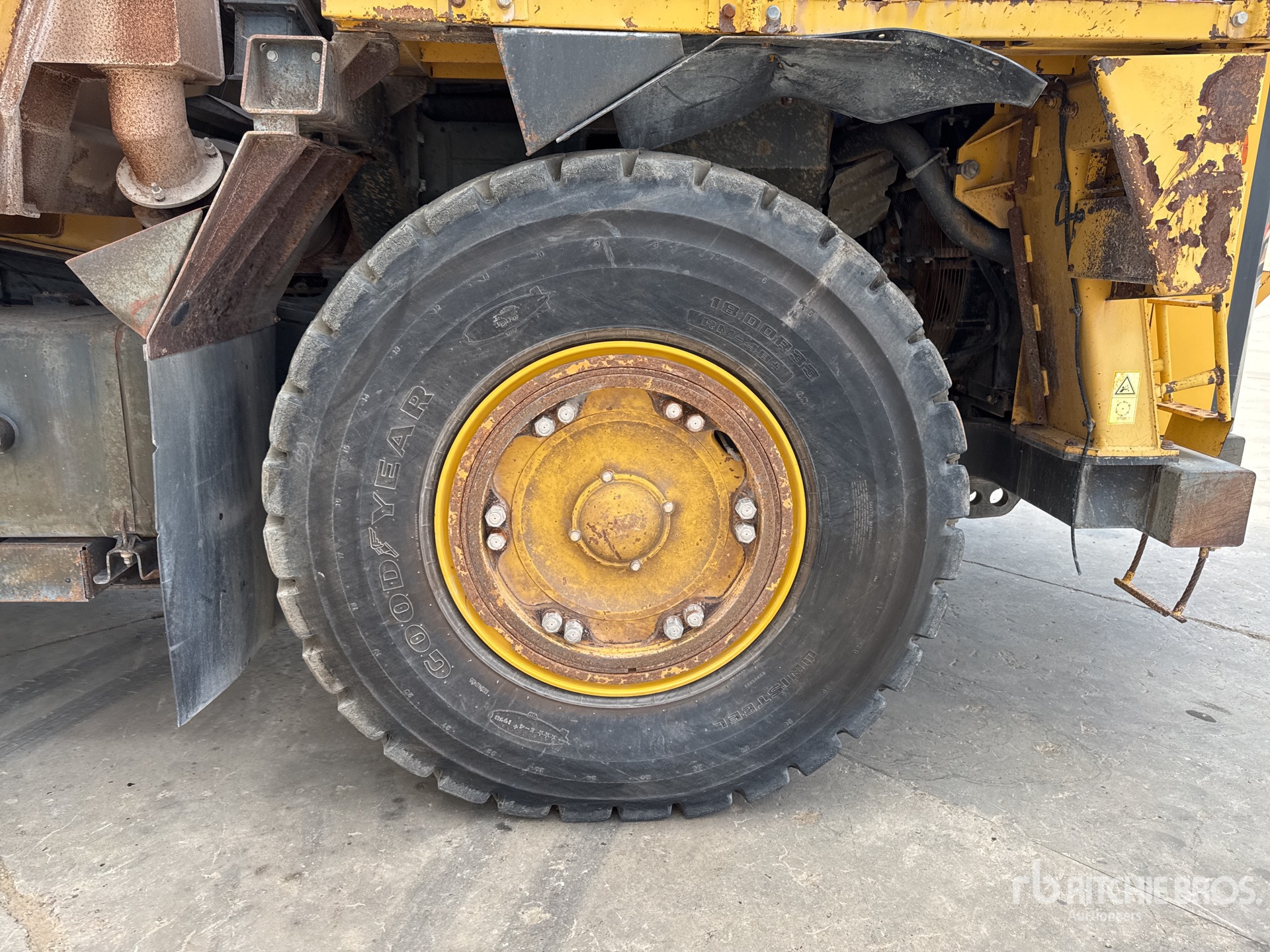 2007 Komatsu HD405-7
