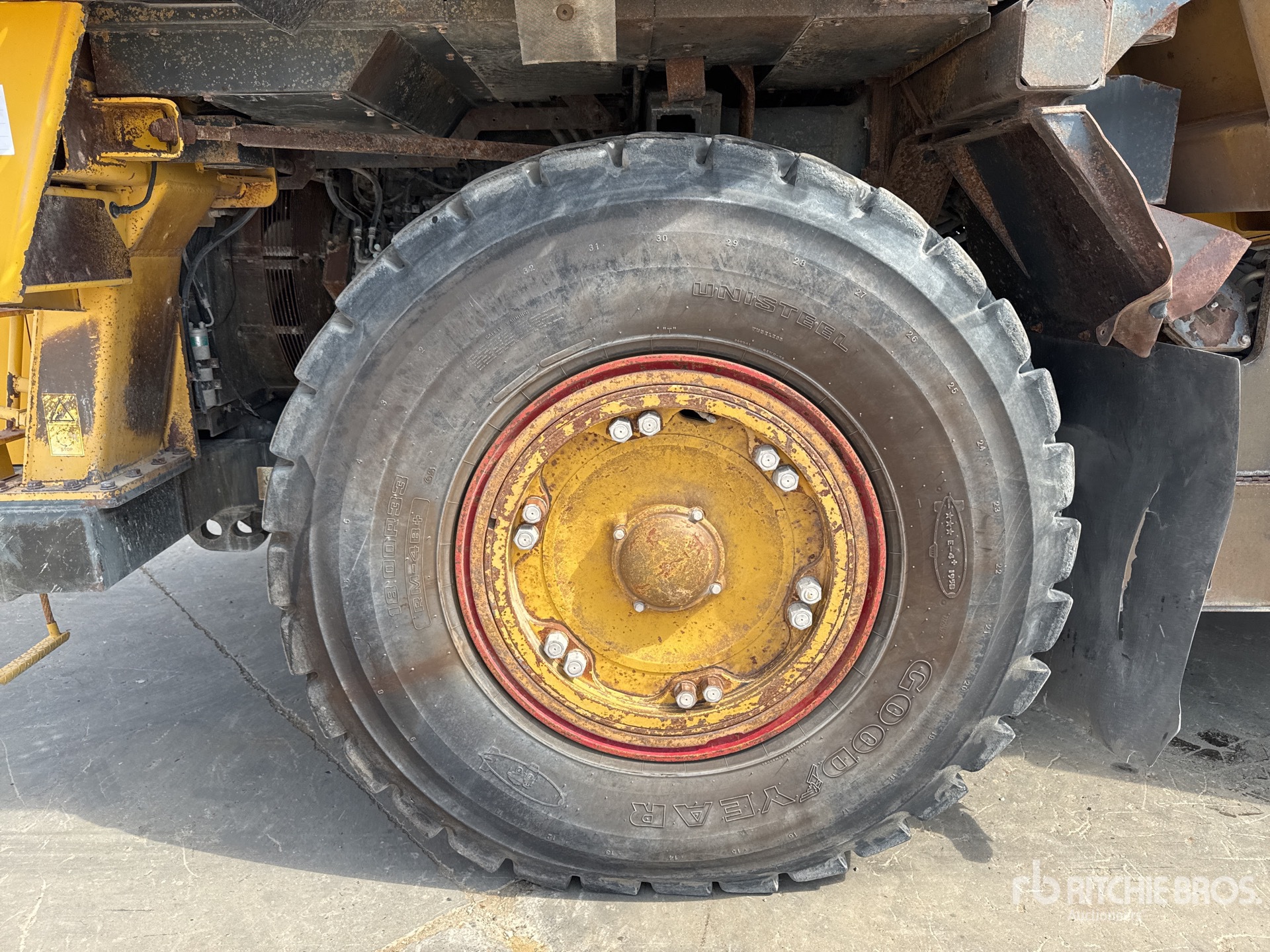2007 Komatsu HD405-7
