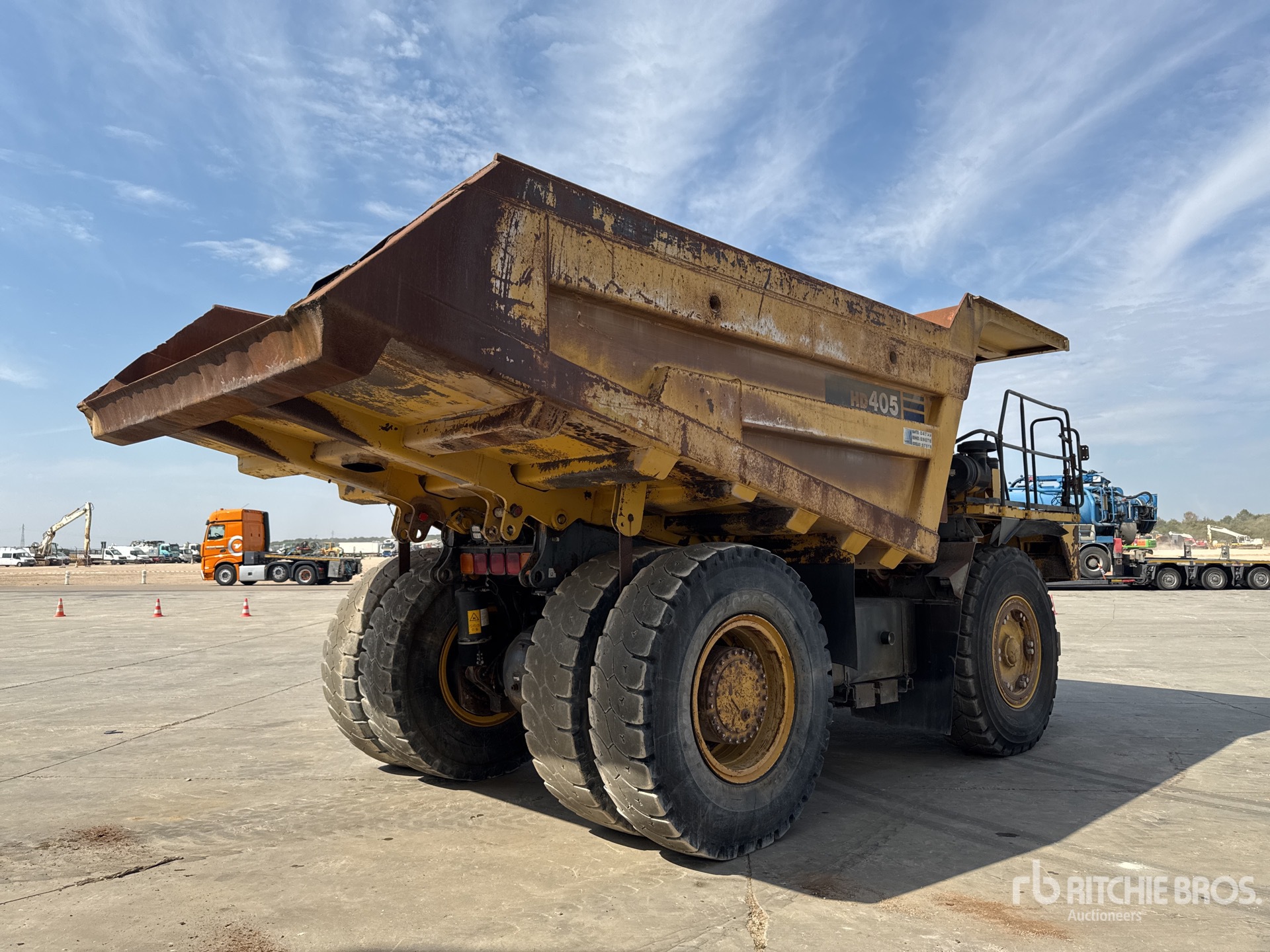 2007 Komatsu HD405-7