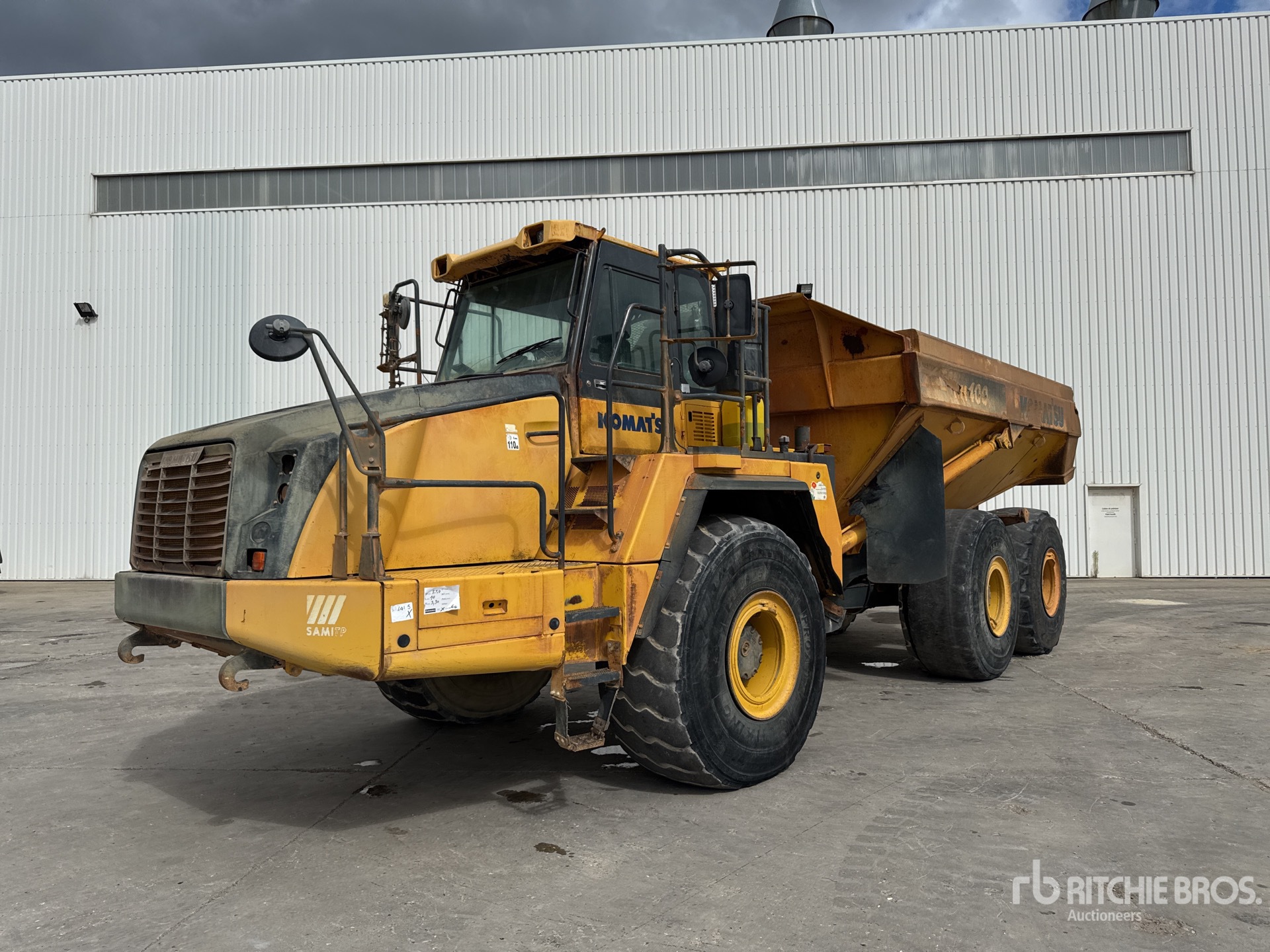Photo of 2013 Komatsu HM400-3