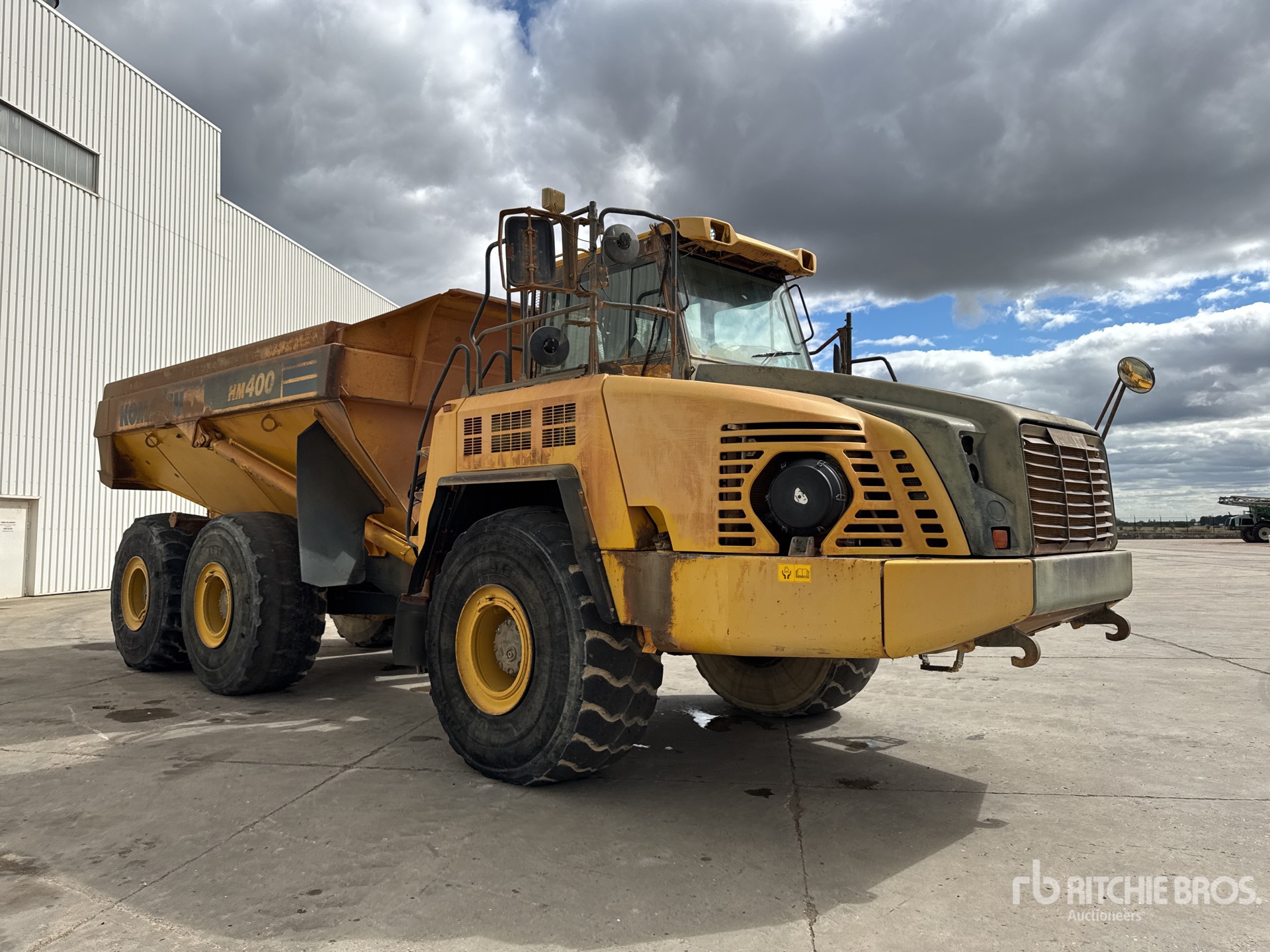 2013 Komatsu HM400-3