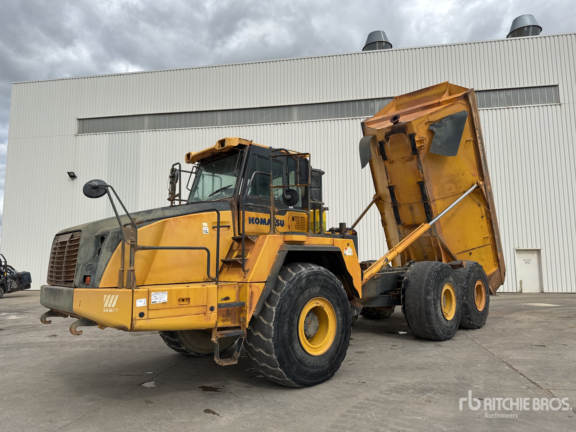 2013 Komatsu HM400-3