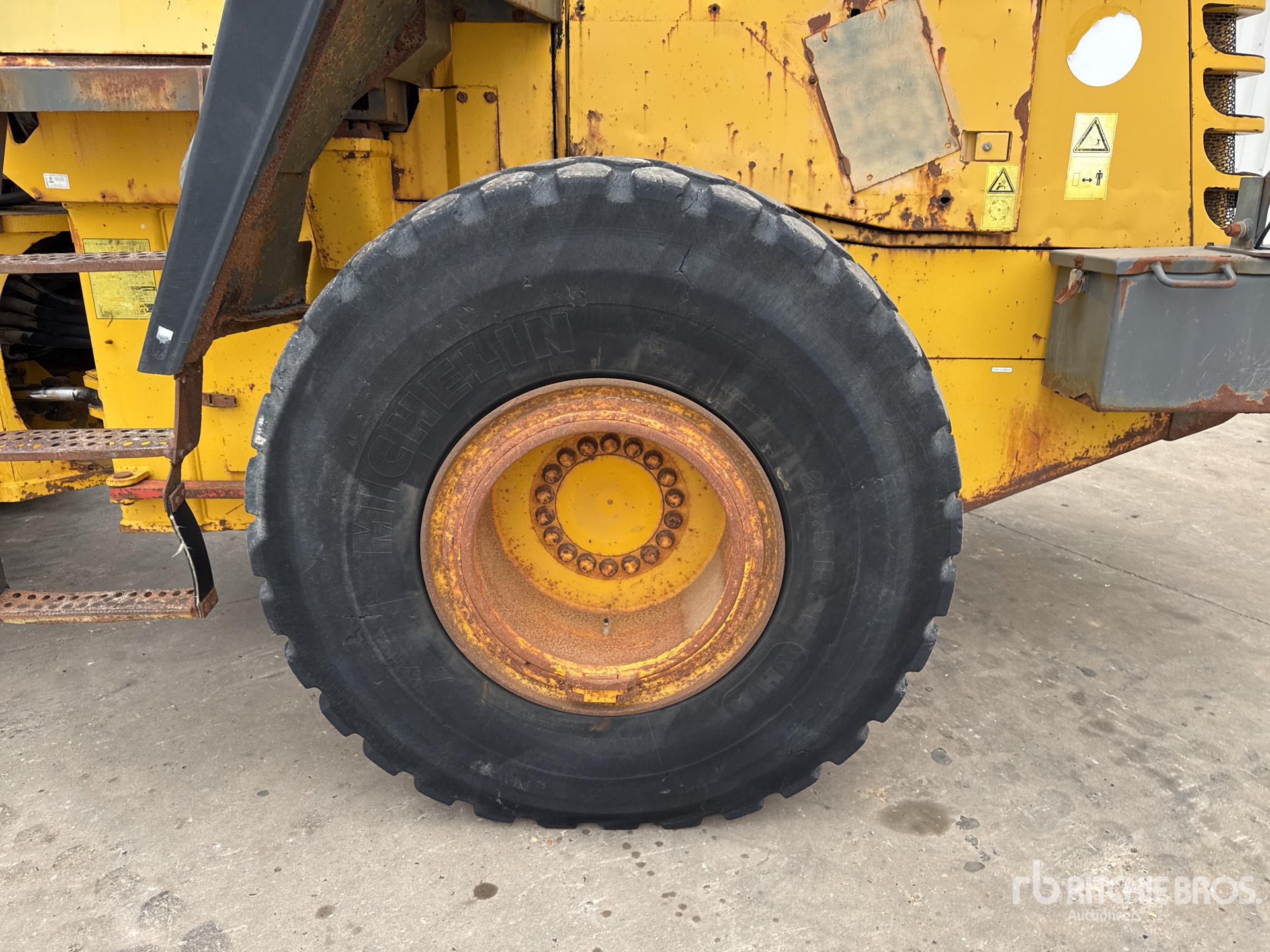 1999 Komatsu WA380-3H