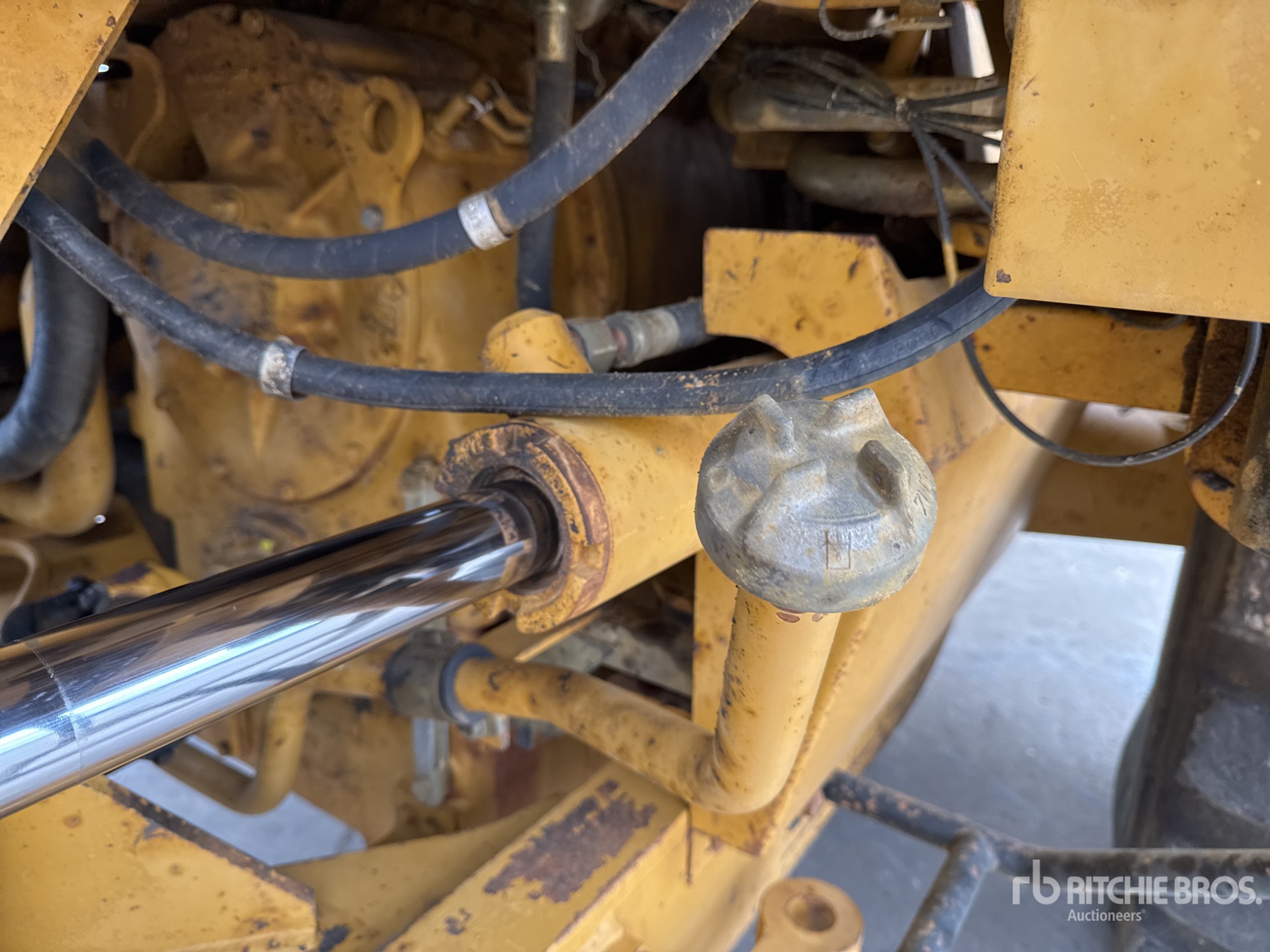 2002 Caterpillar 966G II