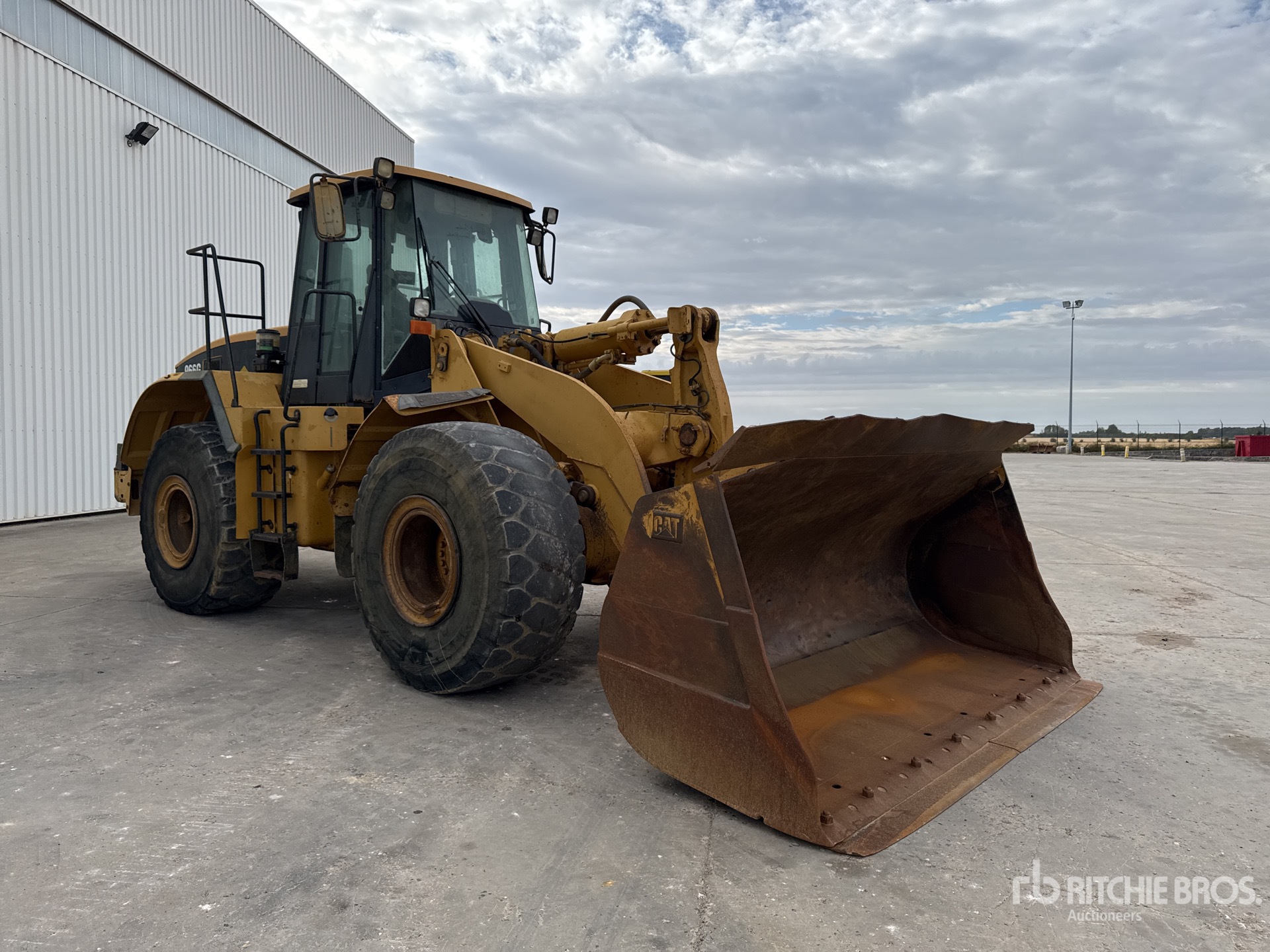 2002 Caterpillar 966G II