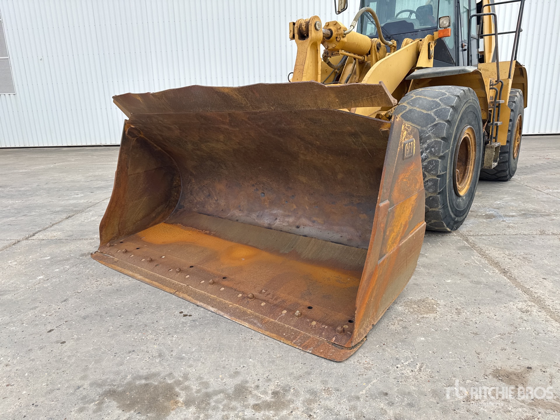 2002 Caterpillar 966G II