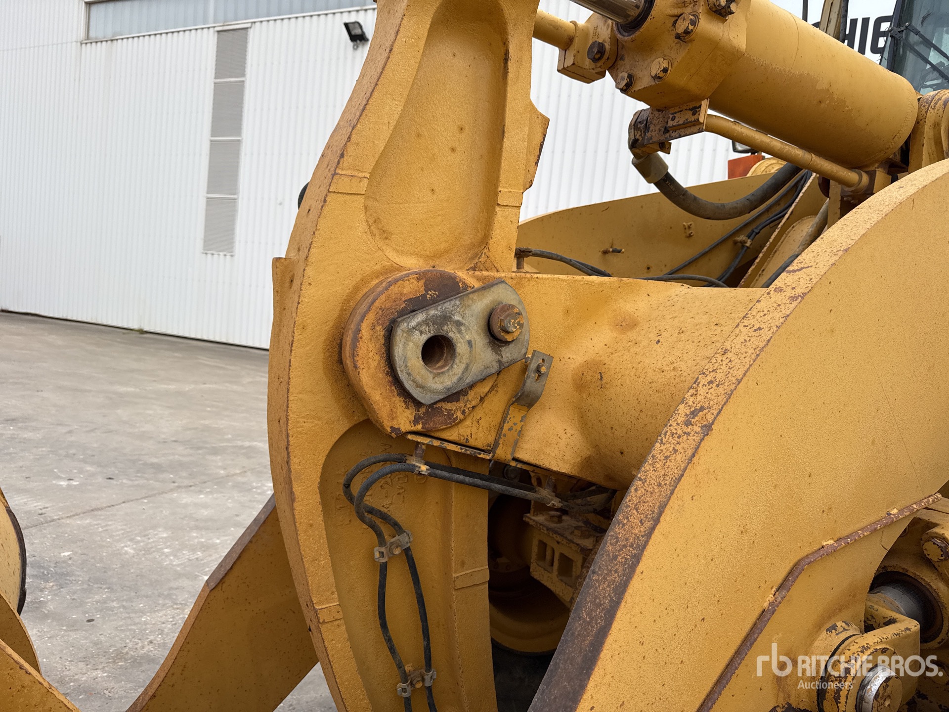2002 Caterpillar 966G II