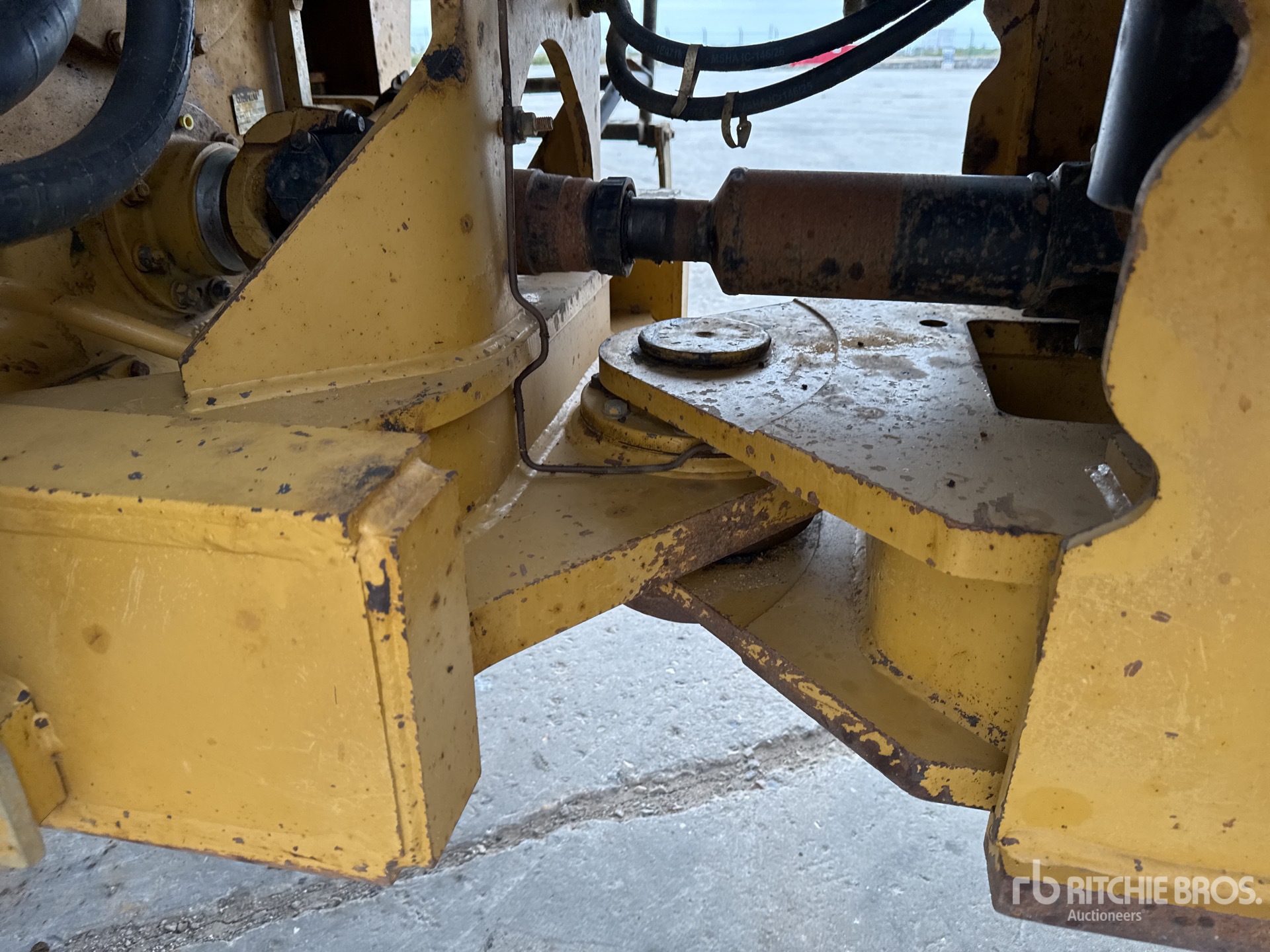 2002 Caterpillar 966G II