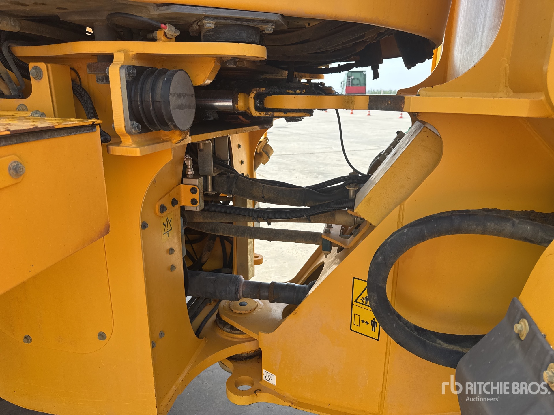 2010 Volvo L120F