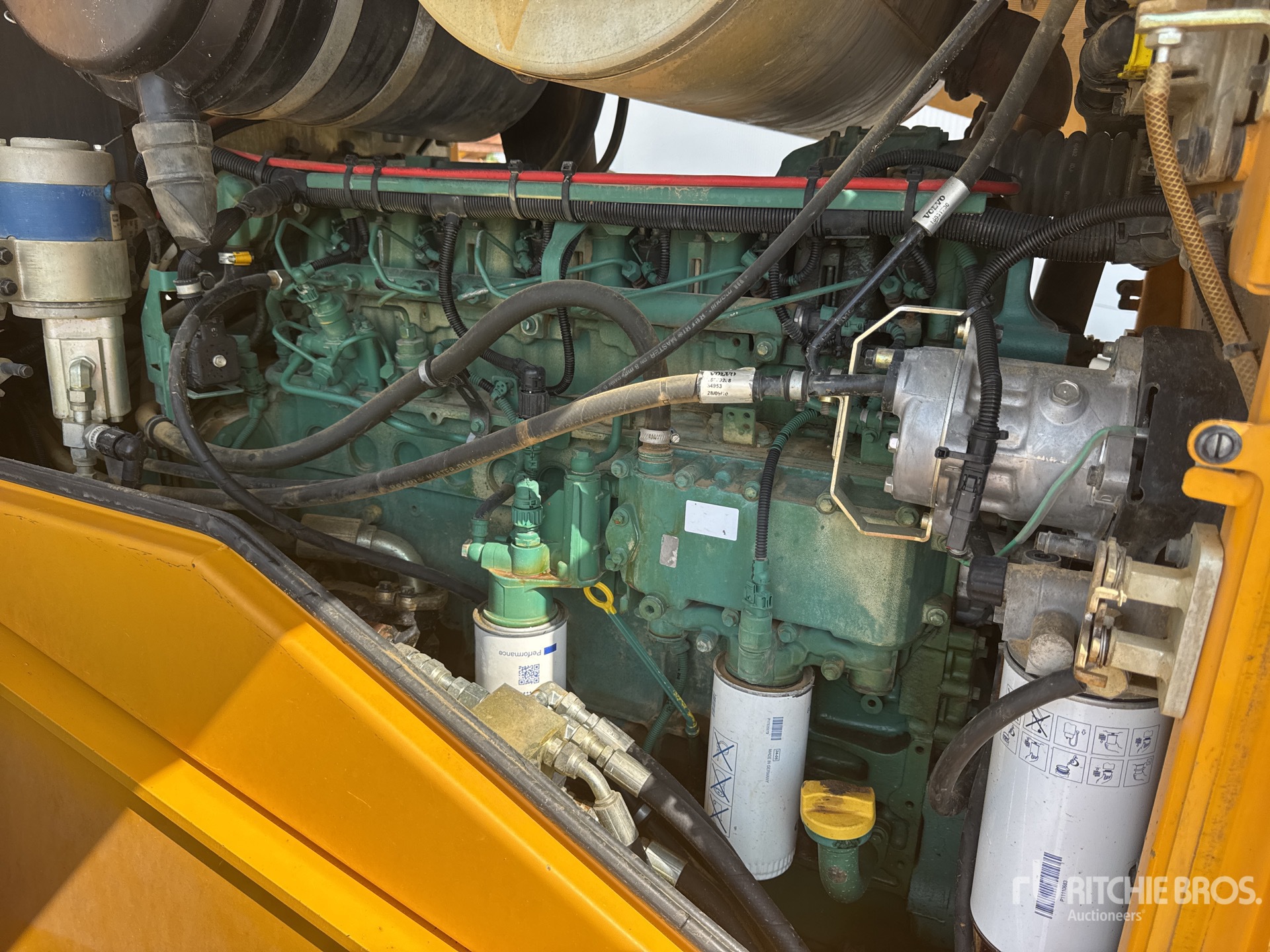 2010 Volvo L120F