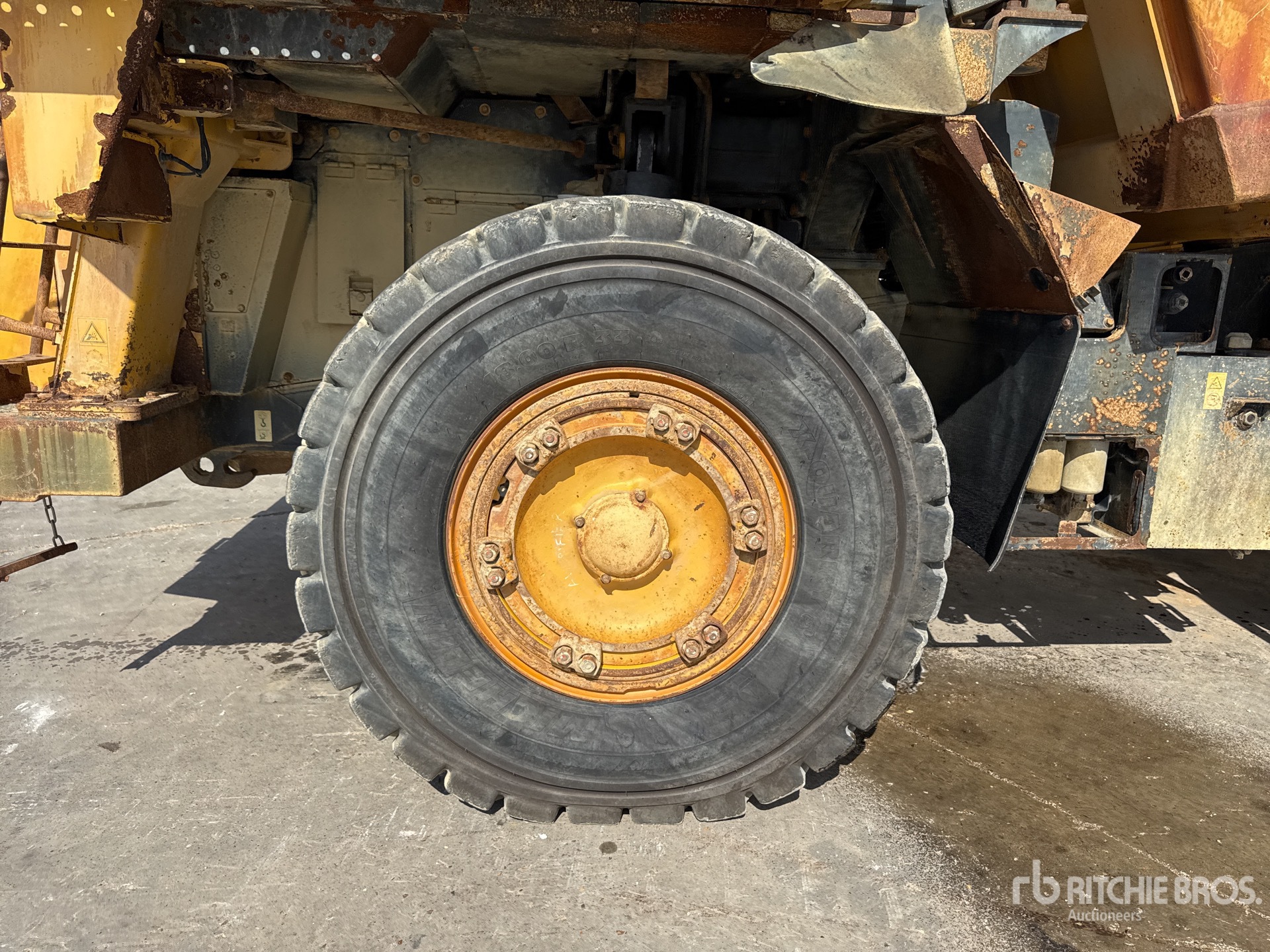 2007 Komatsu HD405-7