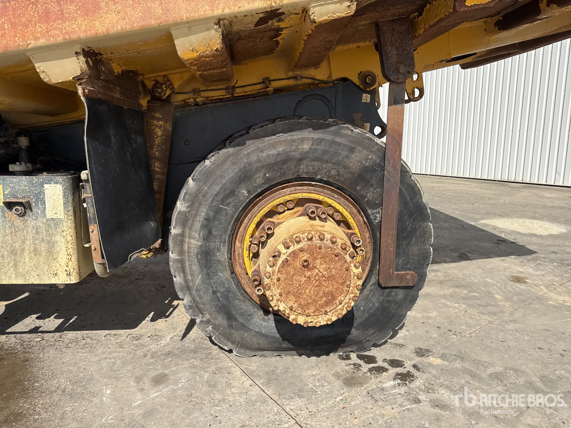 2007 Komatsu HD405-7