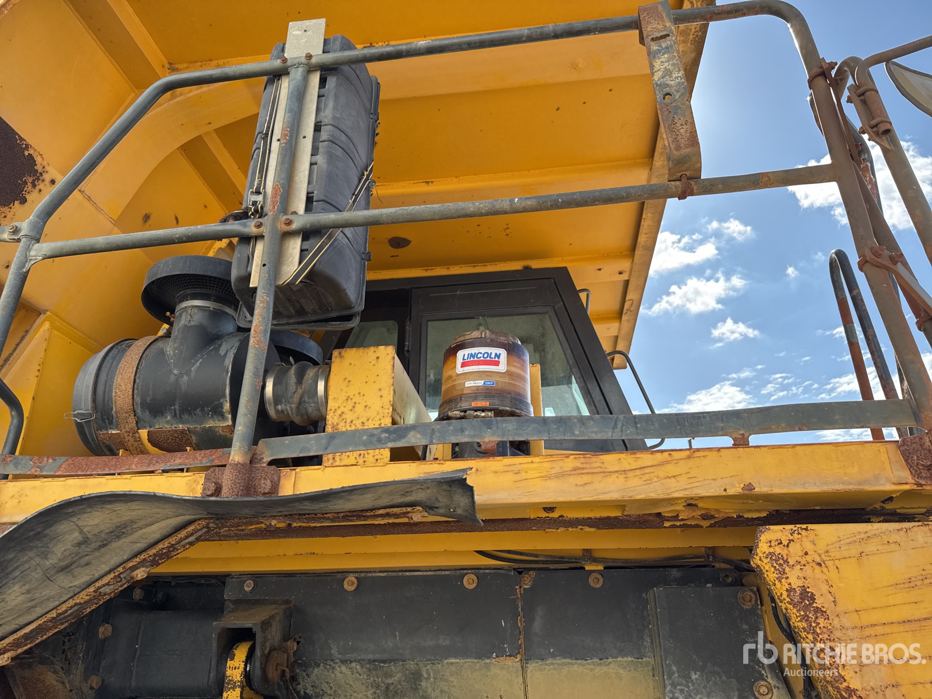 2007 Komatsu HD405-7