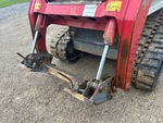 Hydraulics with Bucket Tilt Cylinders