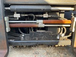 Hydraulics with Fork Positioning Cylinder (on fork carriage)