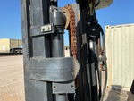 Hydraulics with Mast Lift Cylinders