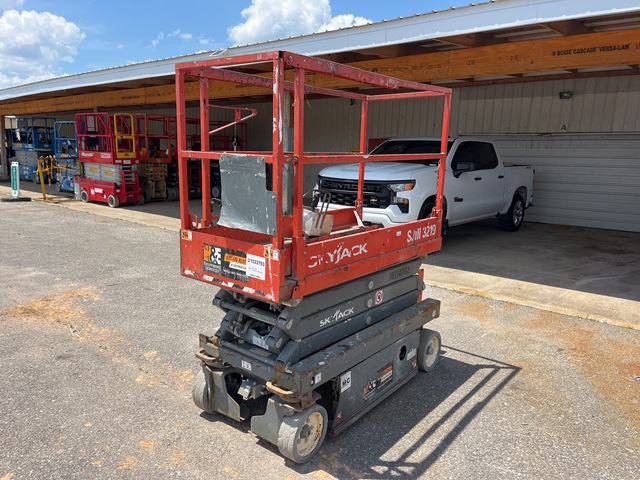 2017 Skyjack 3219 Electric Scissor Lift
