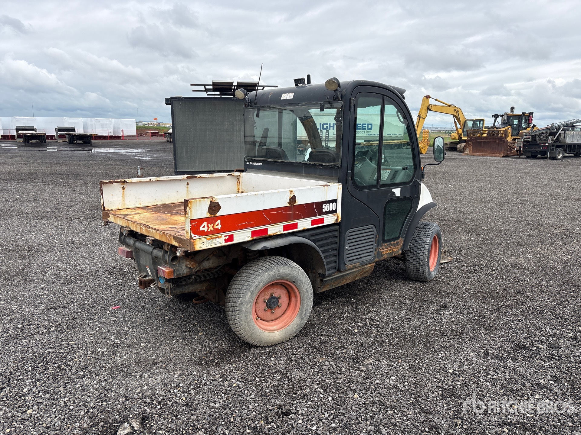 General Appearance with Picture, Right Rear Corner