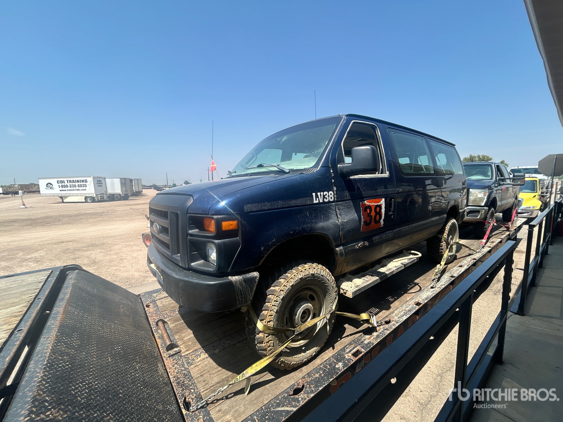 2011 Ford E-350