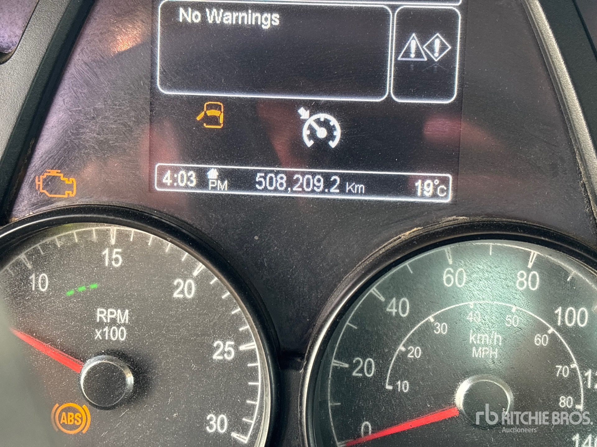 2017 Peterbilt 377