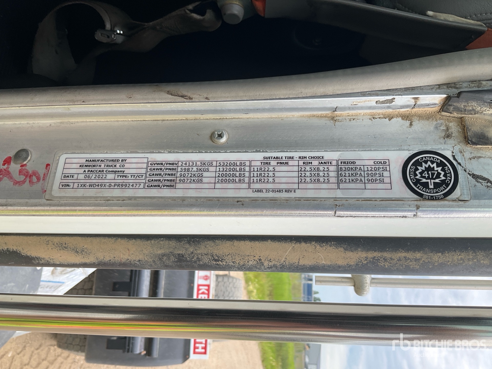 2023 Kenworth W900