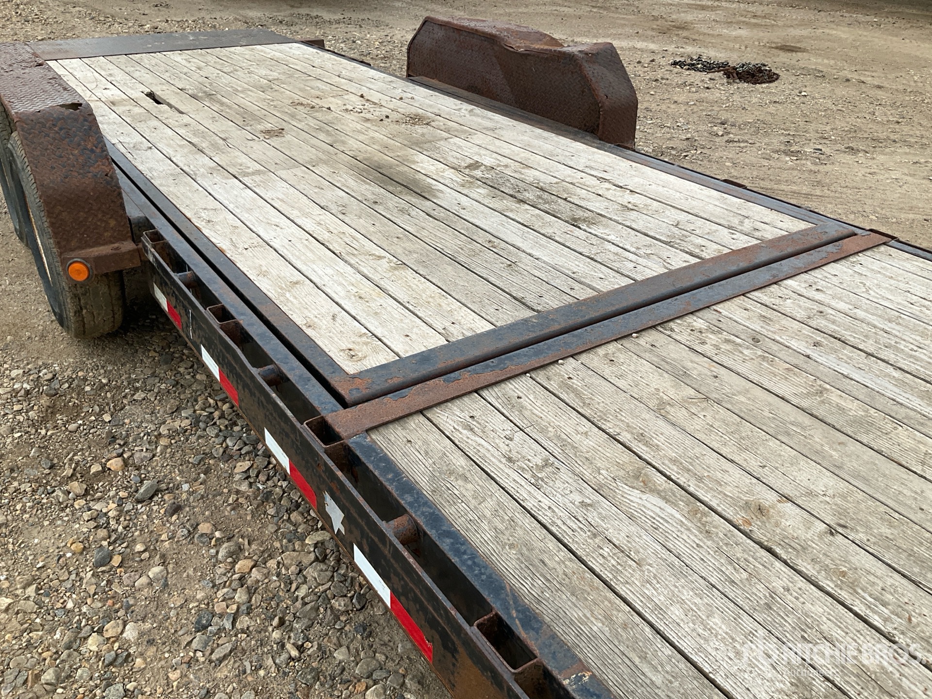 2013 Pj Trailers 14000 lb 21 ft T/A