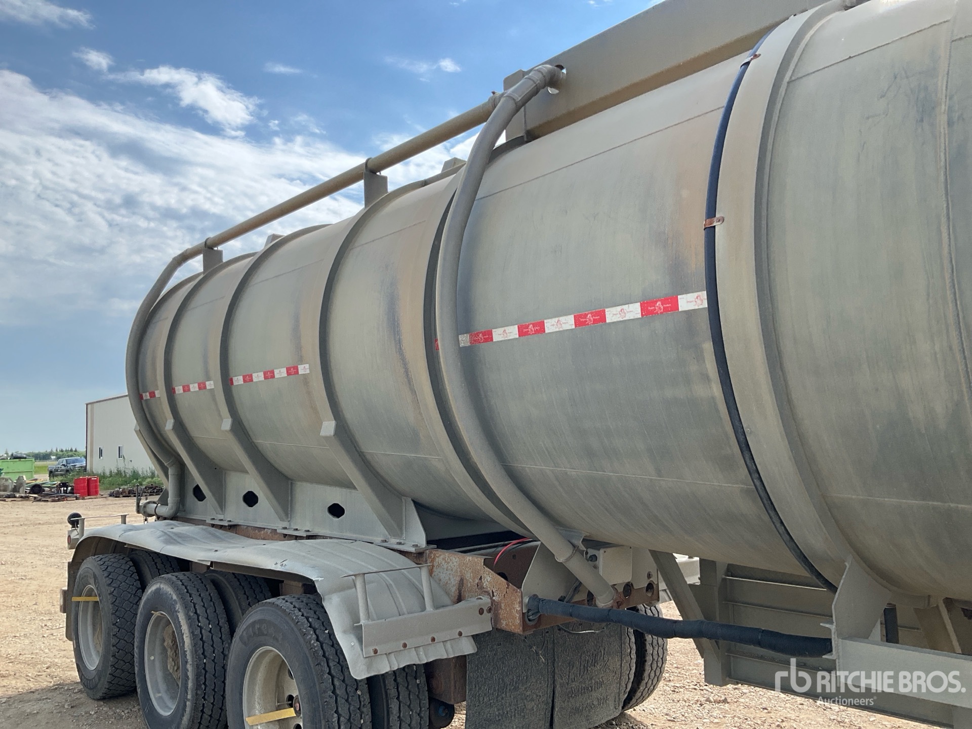 2013 Dragon 42000 L Tri/A