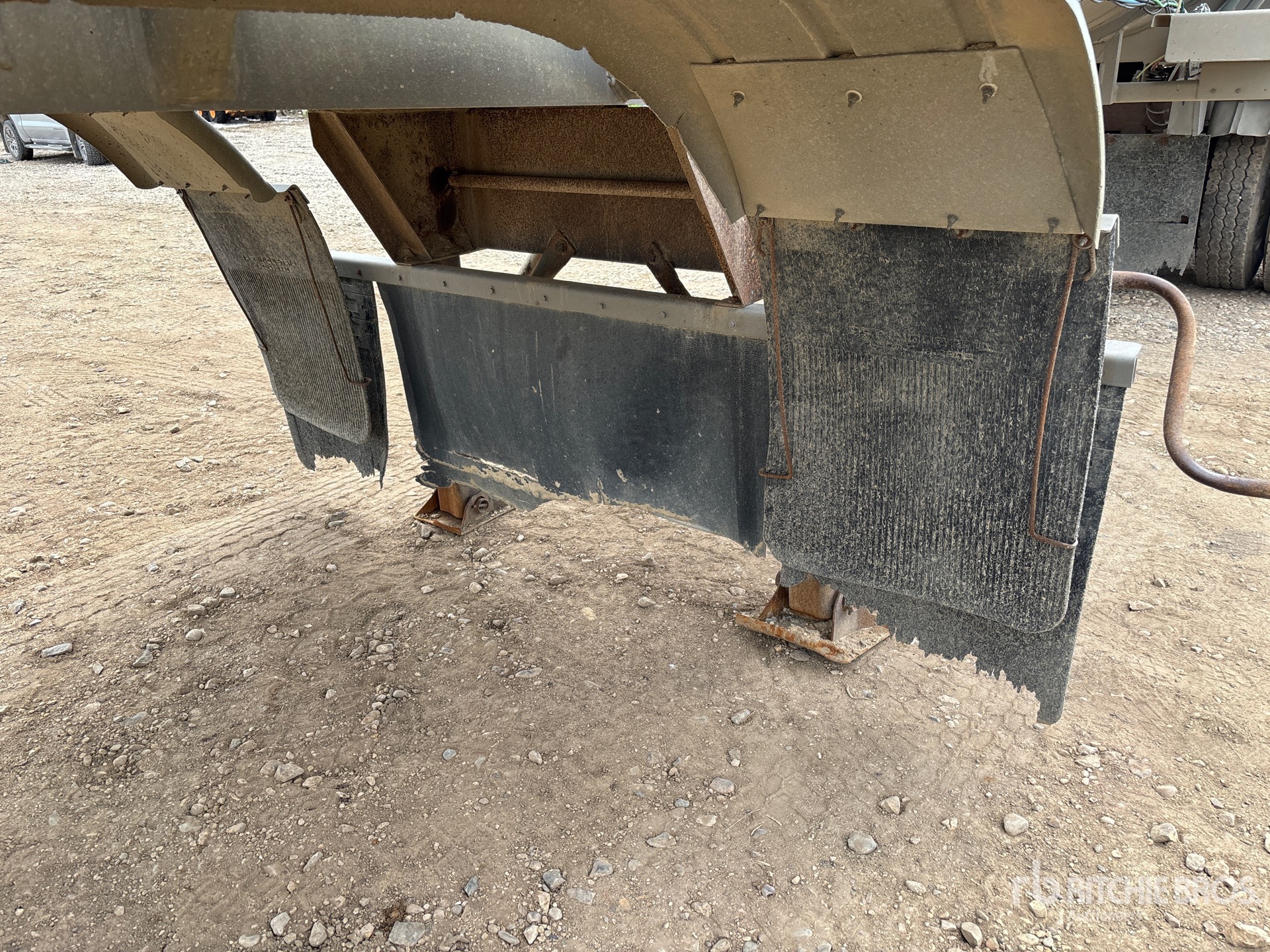 2012 Hutchinson 10250 gal Tri/A