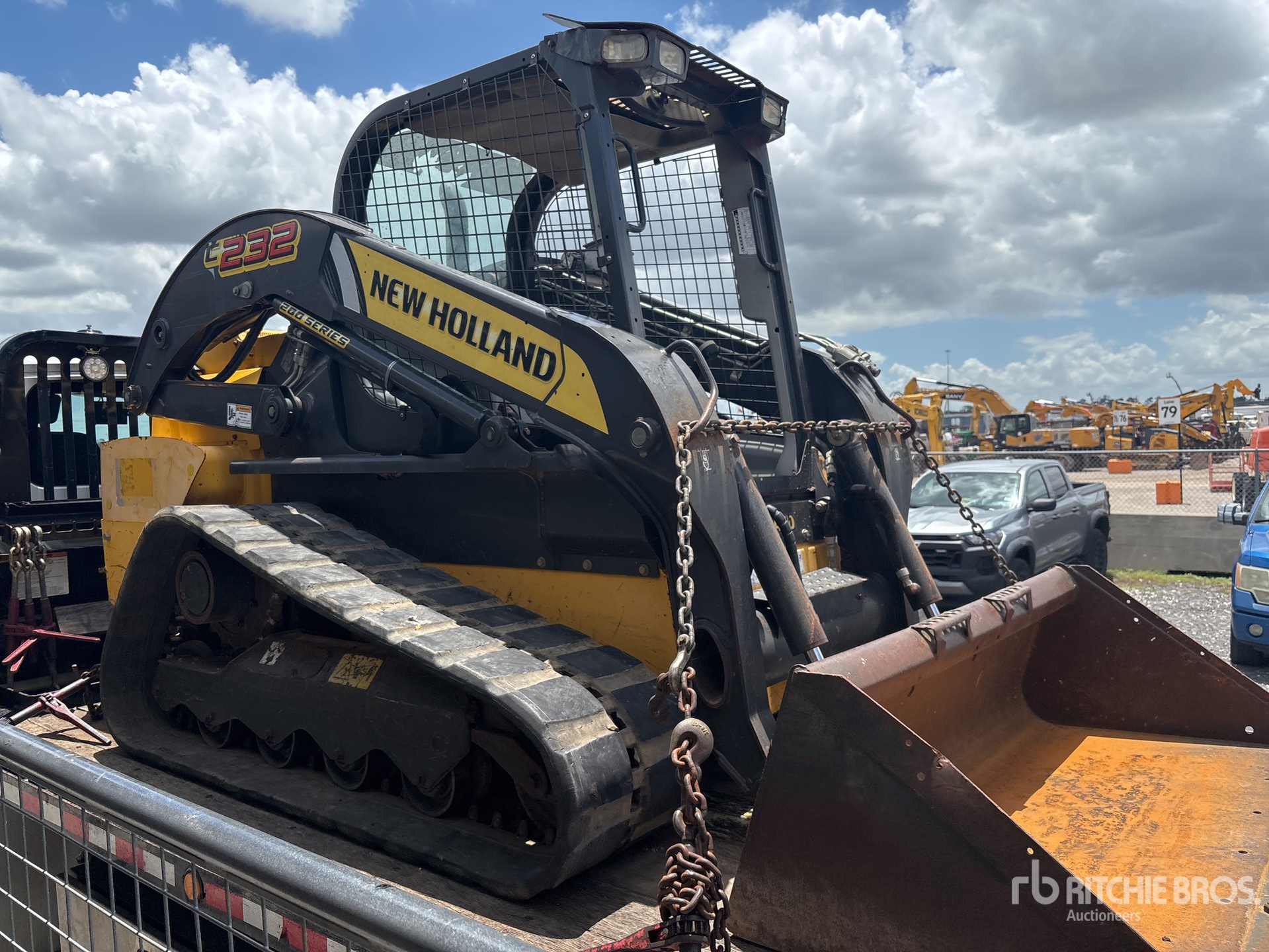 Photo of a 2017 New Holland C232