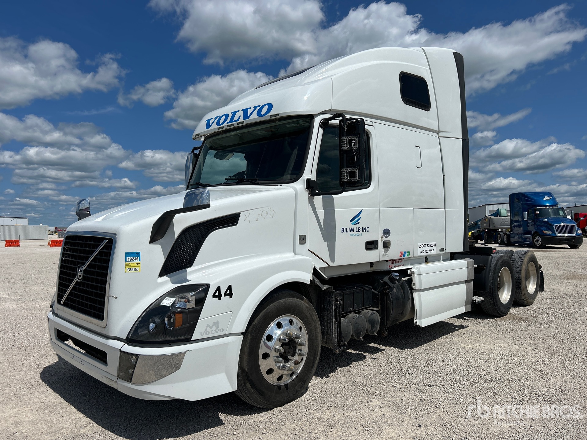 Photo of a 2016 Volvo VNL670