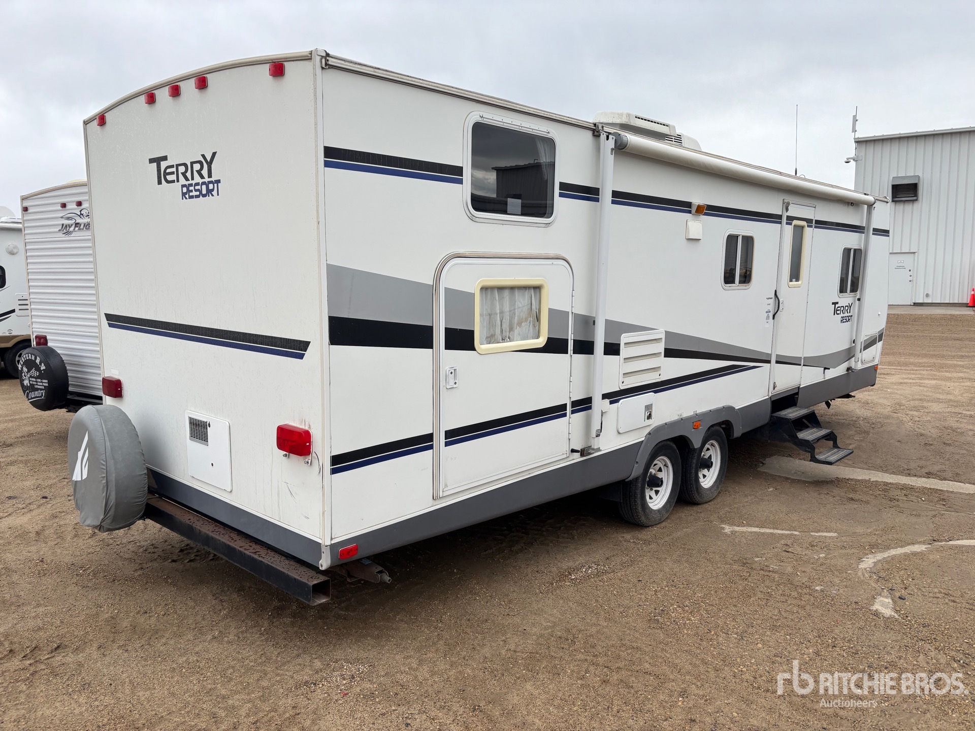 General Appearance with Picture, Right Rear Corner