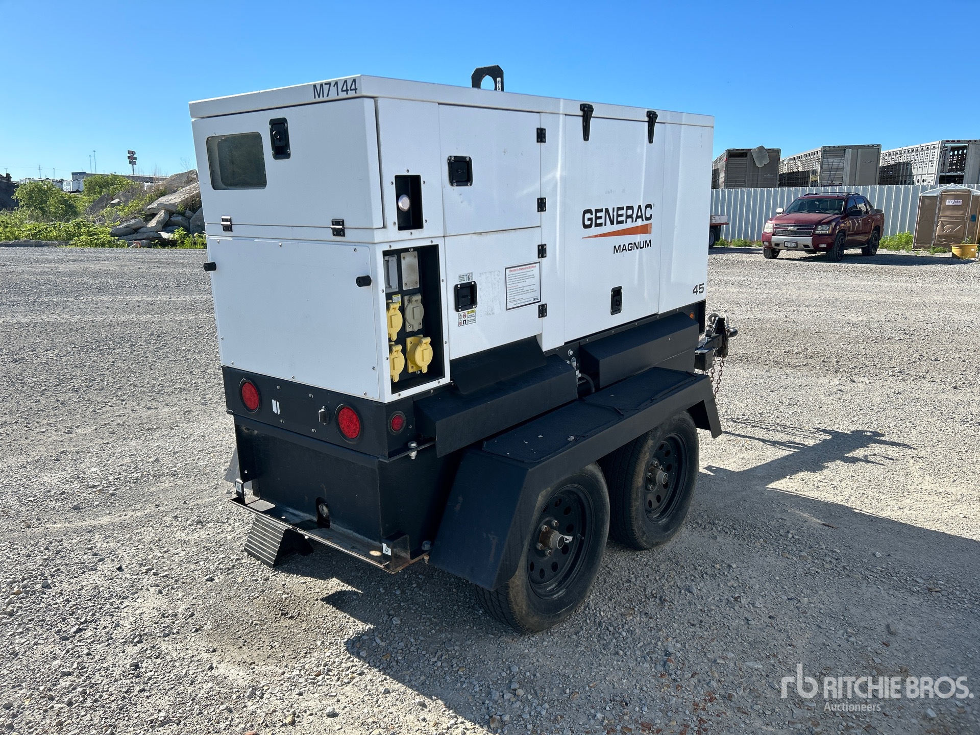 General Appearance with Picture, Right Rear Corner