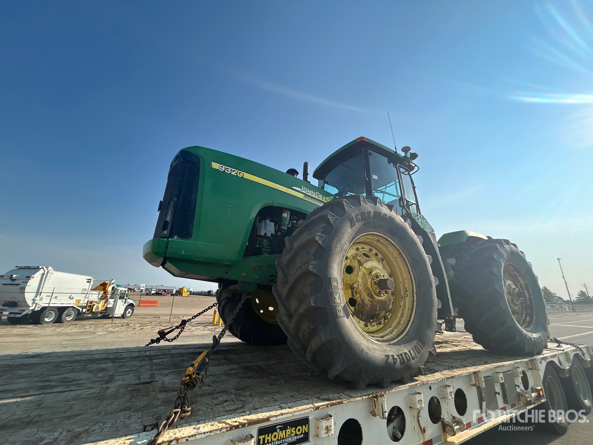 2004 John Deere 9320