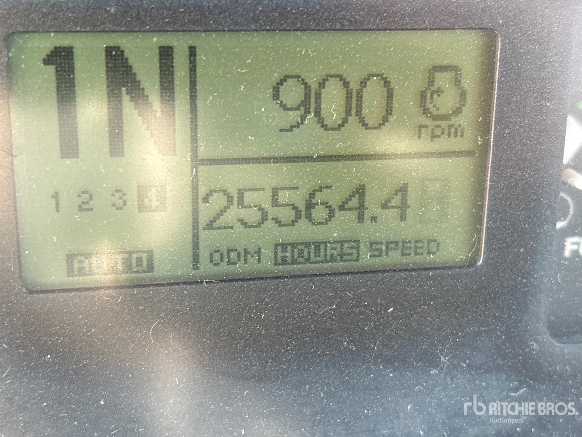 2004 John Deere 744J