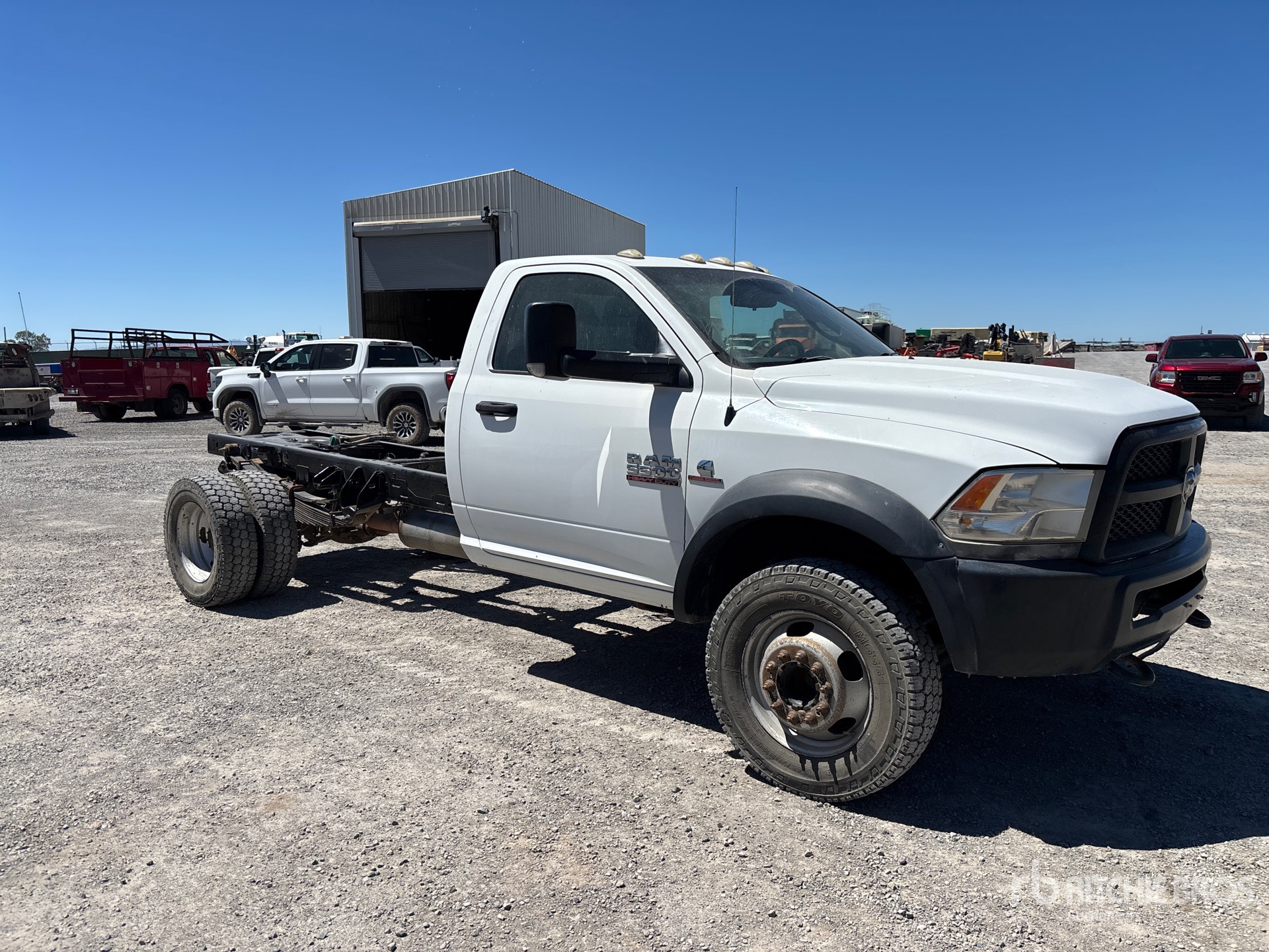 General Appearance with Picture, Right Front Corner