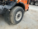 Underbody with Right Steer Tire