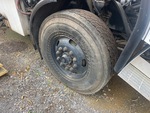 Underbody with Right Steer Tire