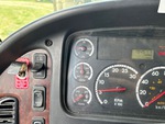 Cab with Oil Pressure